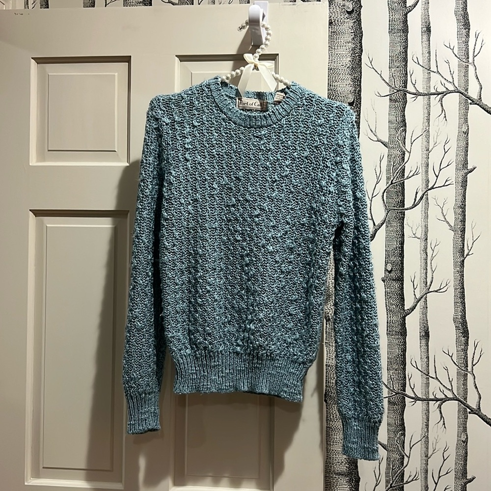 PORT OF CALI BLUE KNIT SWEATER WITH COLLAR BUTTONS-SIZE MEDIUM